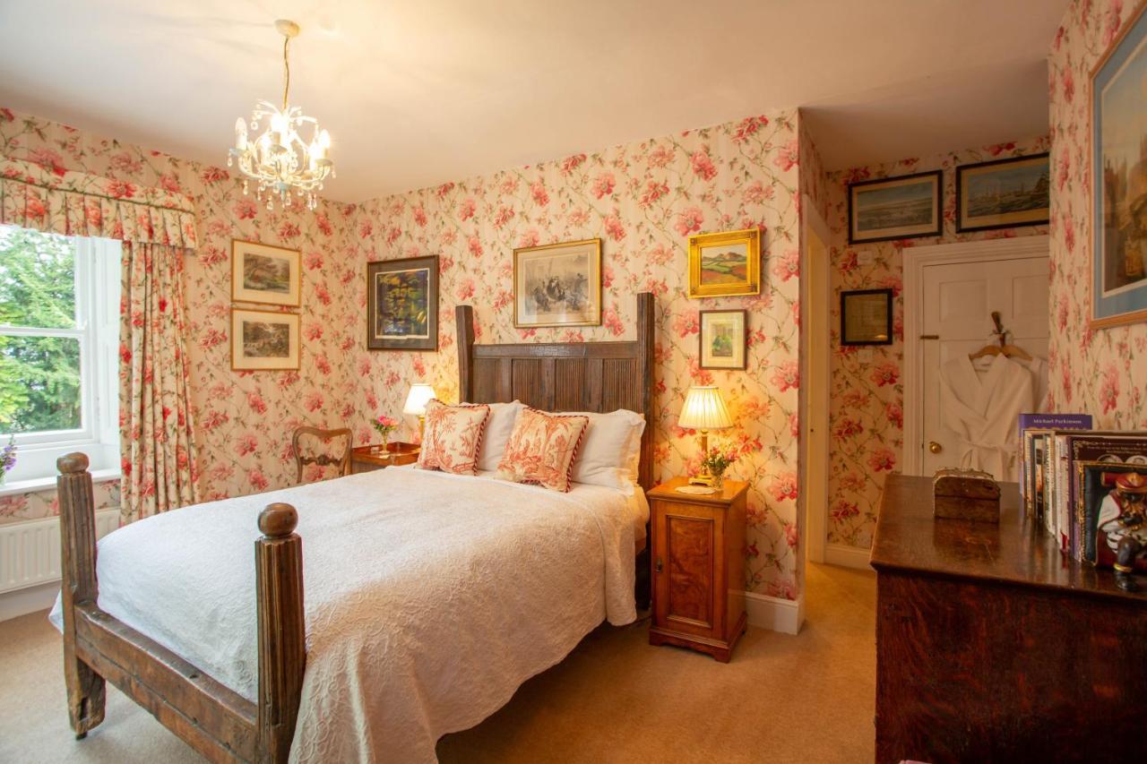 Ingram House Bed & Breakfast Алнуик Стая снимка